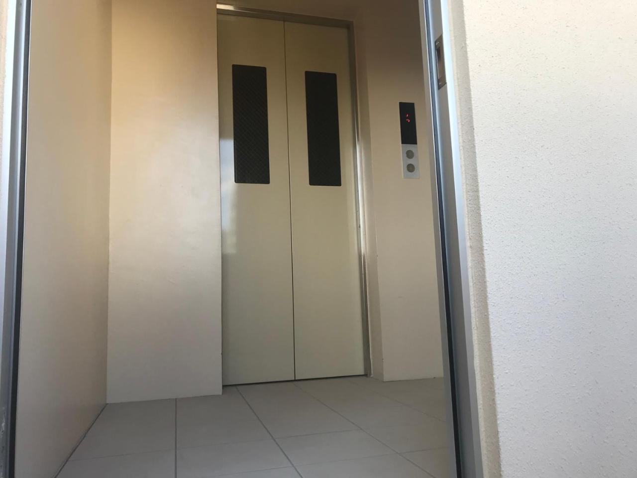 Weekly Harbourview Mansion Ginowan Apartman Kültér fotó